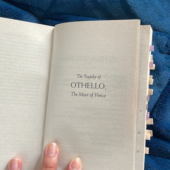 Folger Shakespeare books - Picture 8 of 9